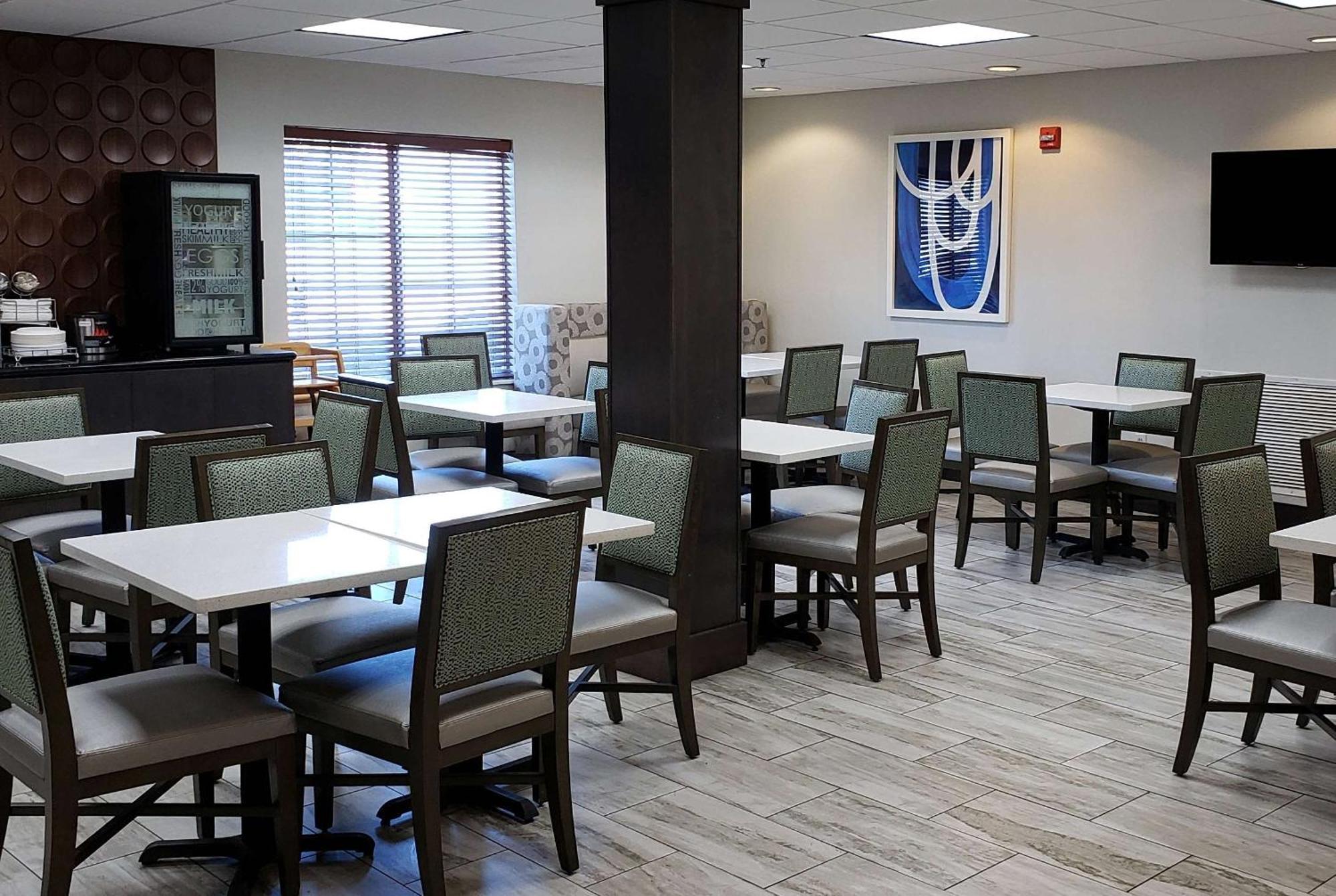 Wingate By Wyndham Savannah I-95 North Port Wentworth Exteriör bild