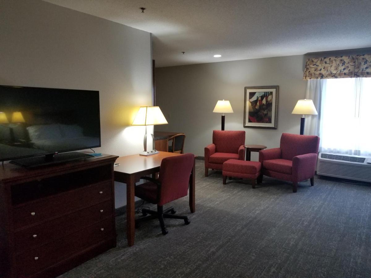 Wingate By Wyndham Savannah I-95 North Port Wentworth Exteriör bild